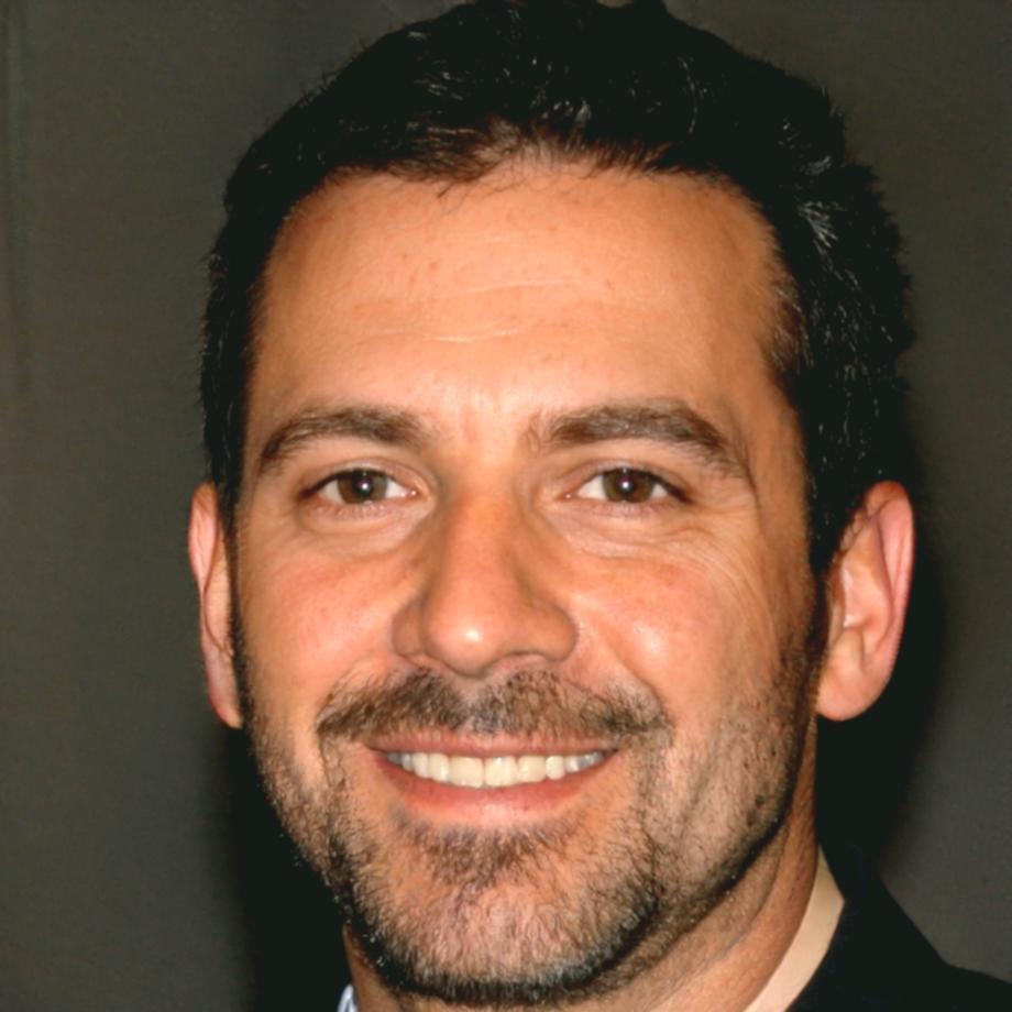 Krzysztof Walczak - specjalista ds. etyki w pracy socjalnej